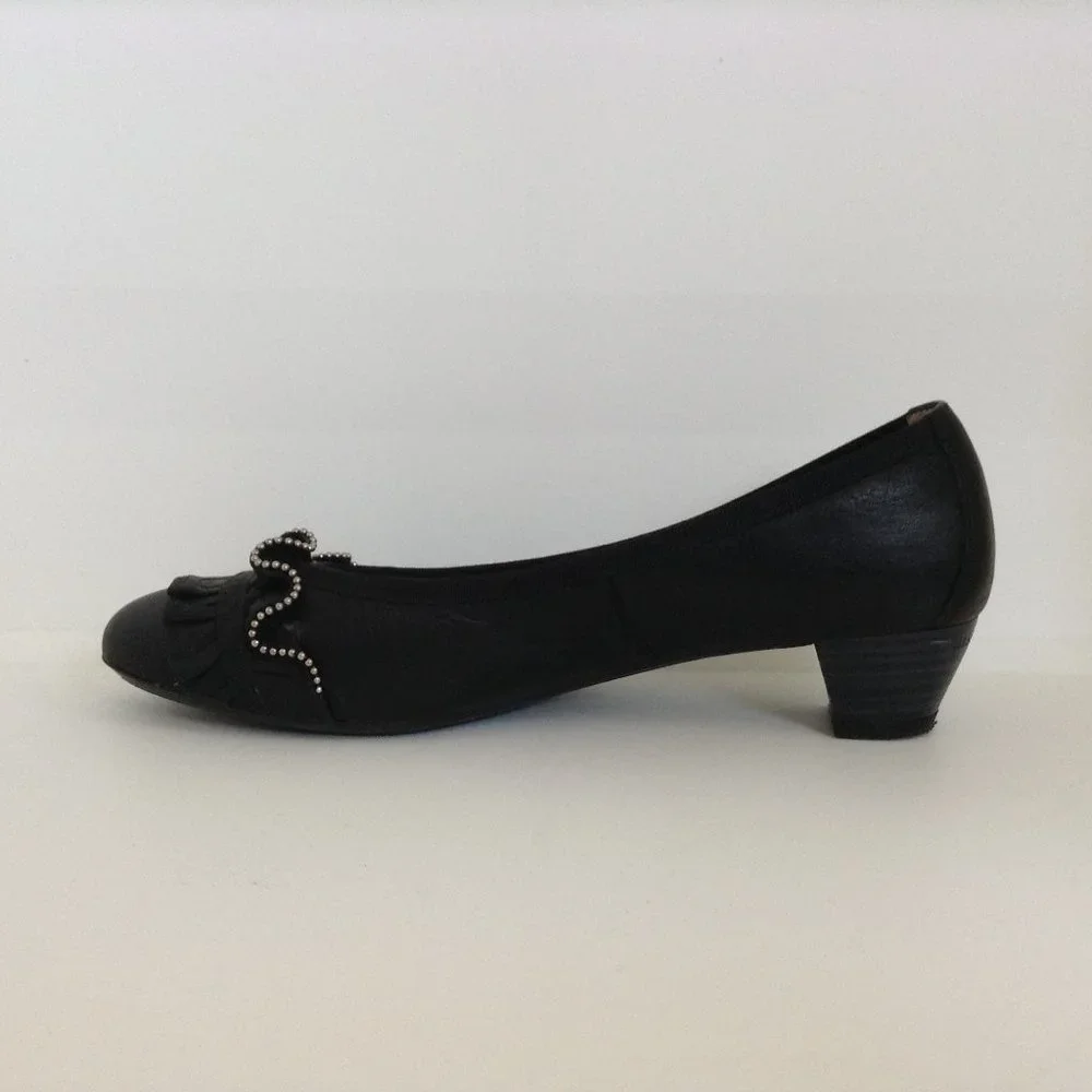 Hispanitas Black Leather Ruffle Zipper Low Heel Pumps Spain 39 US 8.5 Balletcore